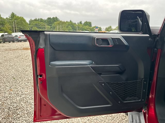 Certified 2025 Ford Bronco Heritage Edition AWD/4WD image 24