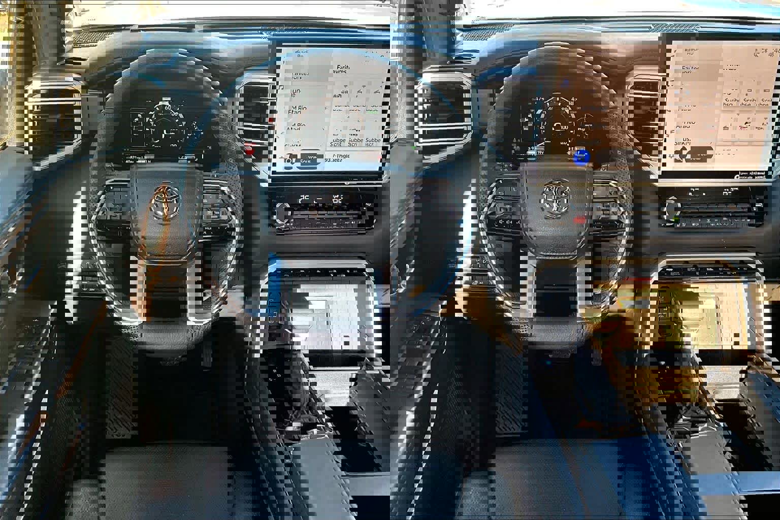 Used 2023 Toyota Tundra Platinum image 7