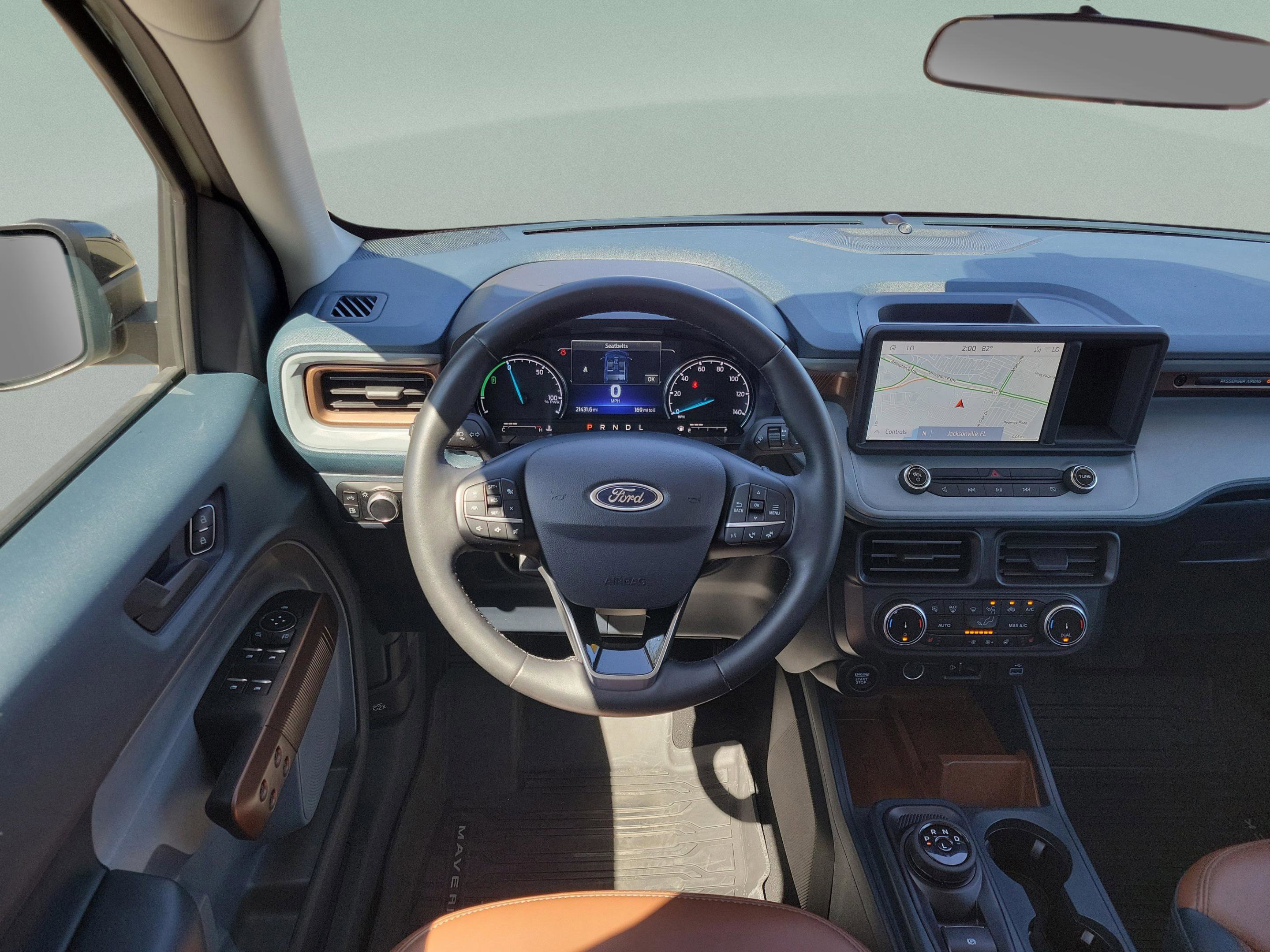 Certified 2024 Ford Maverick Lariat image 19