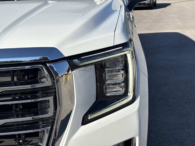 Used 2022 GMC Yukon SLT w/ SLT Luxury Package AWD/4WD image 10