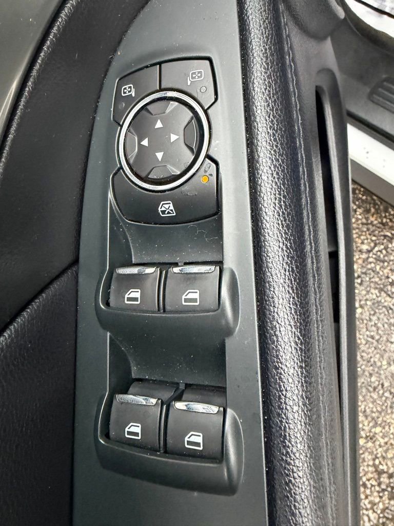 Certified 2018 Ford Explorer XLT FWD image 22