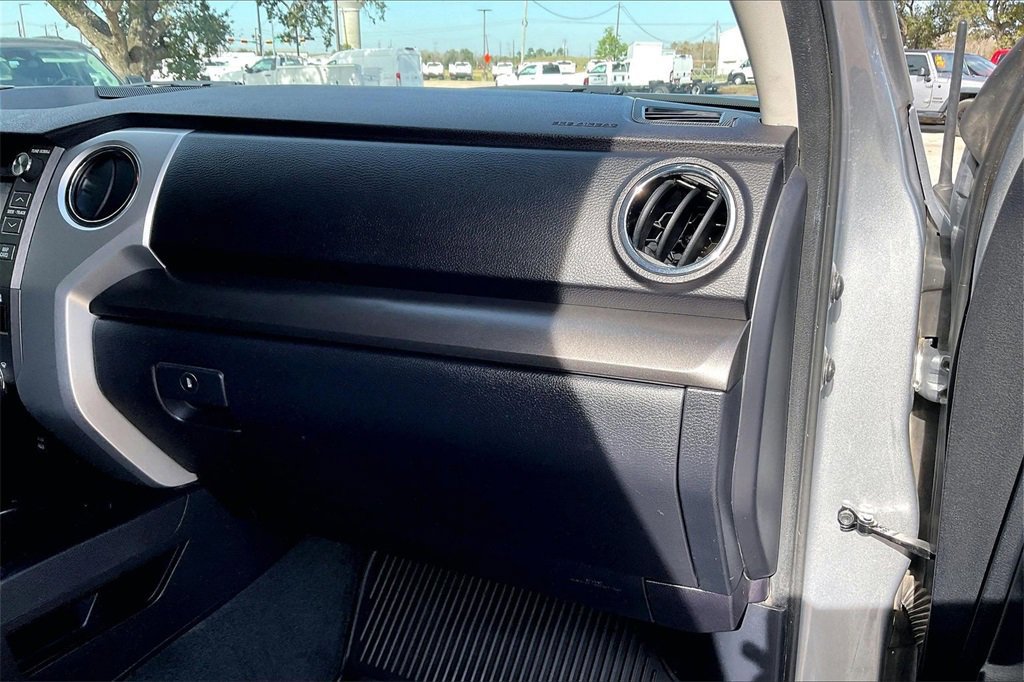 Used 2019 Toyota Tundra SR5 image 23