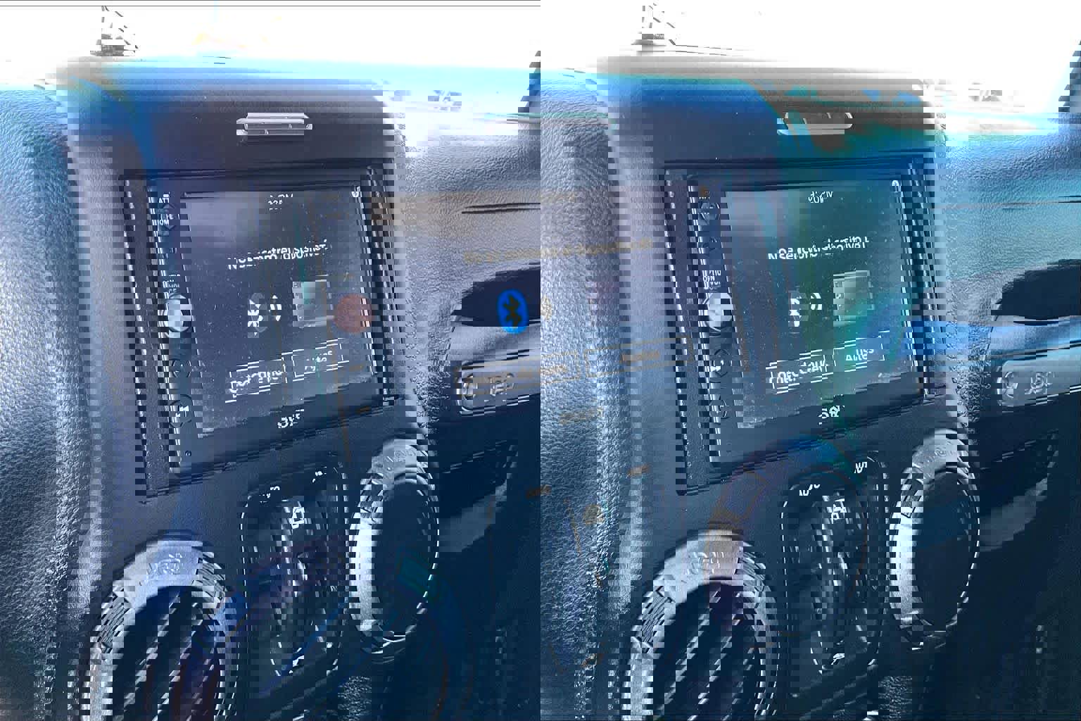 Used 2018 Jeep Wrangler Unlimited Sport S image 31