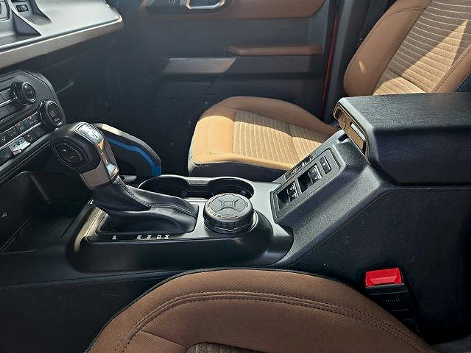 Certified 2023 Ford Bronco Outer Banks AWD/4WD image 22