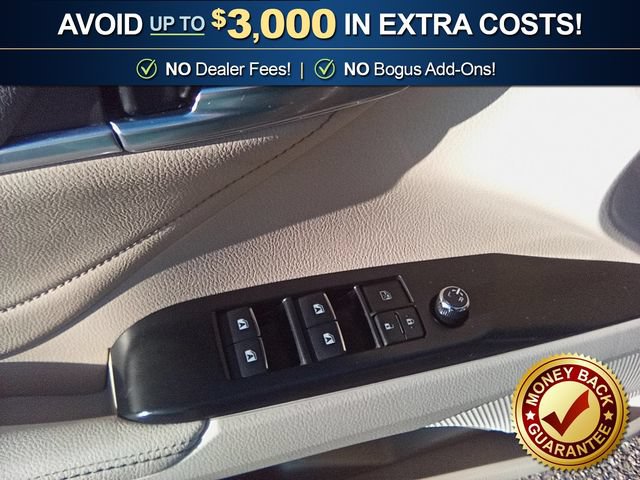 Used 2018 Toyota Camry XLE FWD image 16