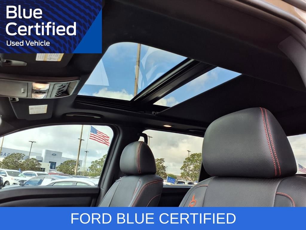 Used 2023 Nissan Titan PRO-4X w/ Pro-4x Convenience Package image 10