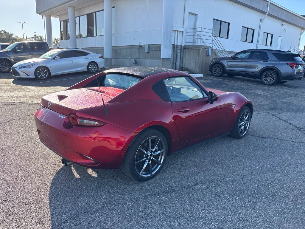Used 2021 MAZDA MX-5 Miata RF Grand Touring RWD image 7