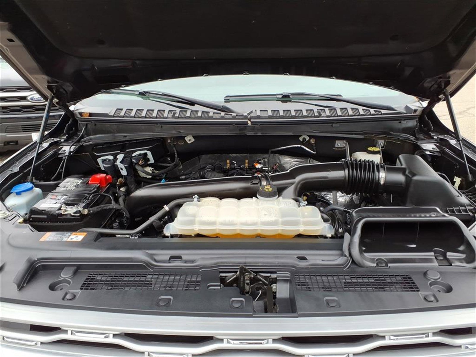 Certified 2023 Ford Expedition Platinum AWD/4WD image 22