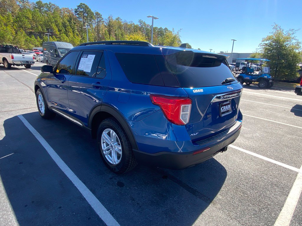 Certified 2022 Ford Explorer XLT w/ Class IV Trailer Tow Package RWD image 5