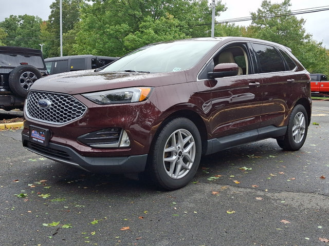 Certified 2024 Ford Edge SEL w/ Convenience Package AWD/4WD image 5