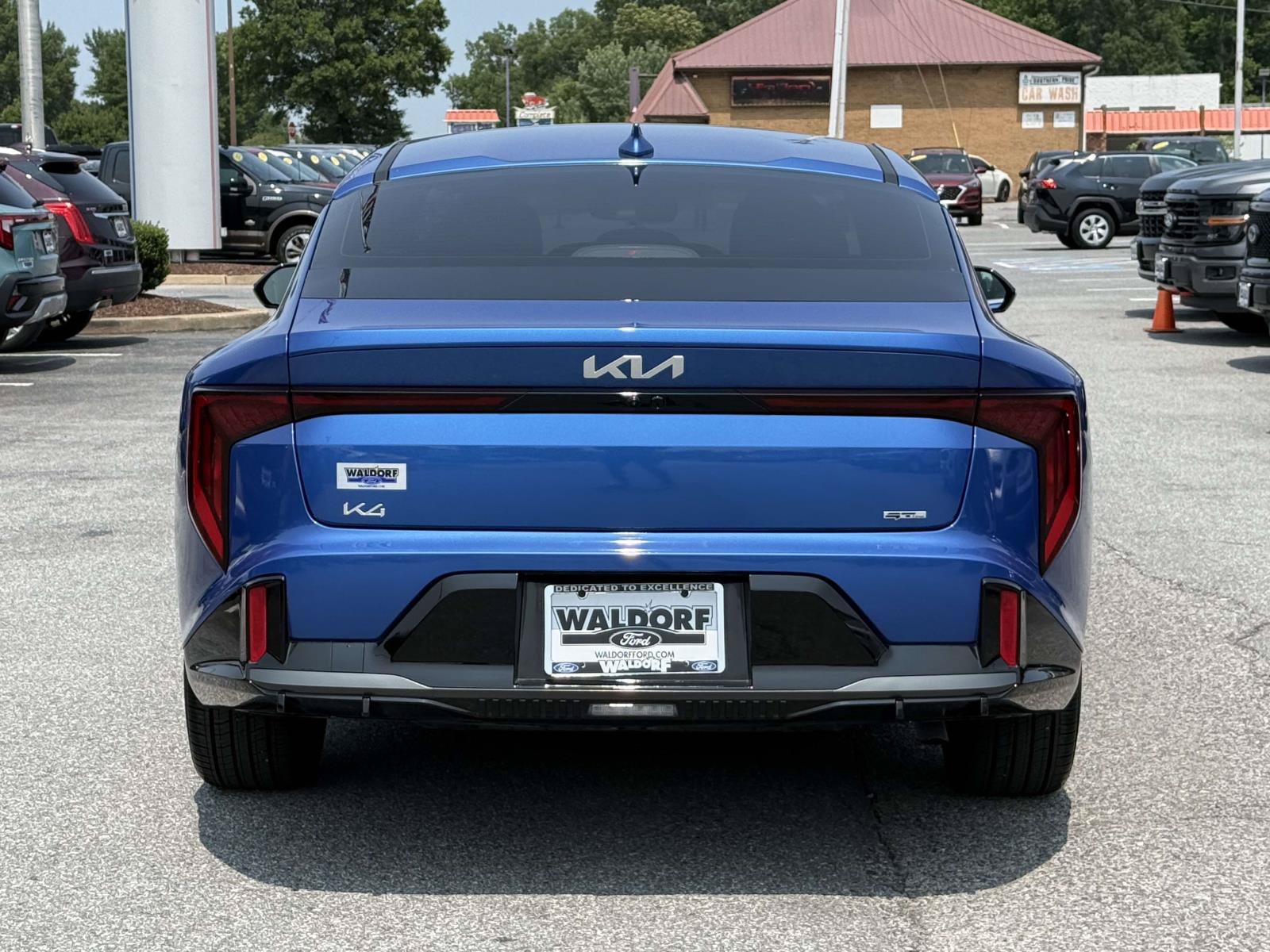 Used 2025 Kia K4 GT-Line w/ GT-Line Premium Package FWD image 3