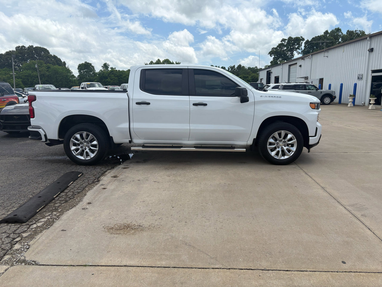 Used 2020 Chevrolet Silverado 1500 Custom w/ Custom Value Package image 13