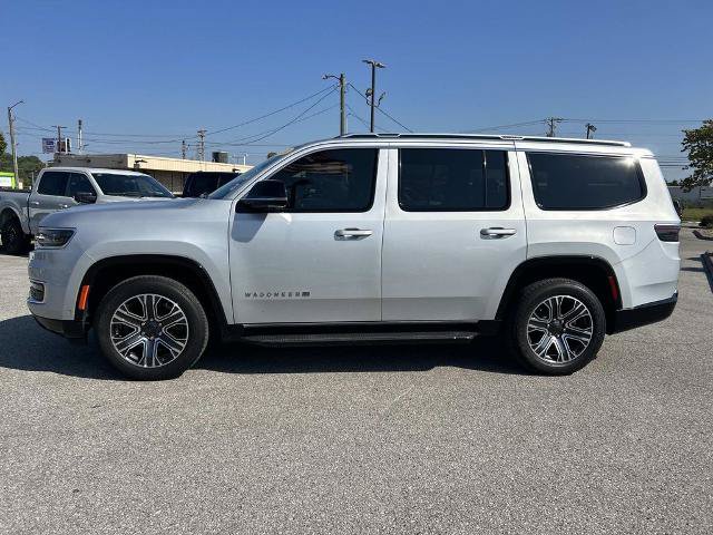 Used 2024 Jeep Wagoneer 2WD w/ Premium Group I image 7