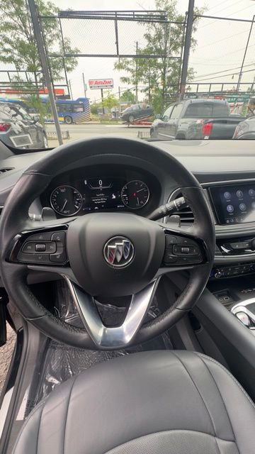 Used 2024 Buick Enclave Premium image 13