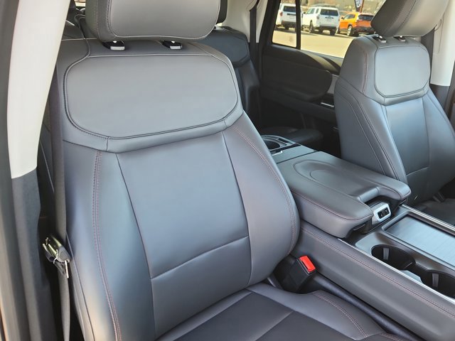 Certified 2025 Ford Expedition Max Active image 21