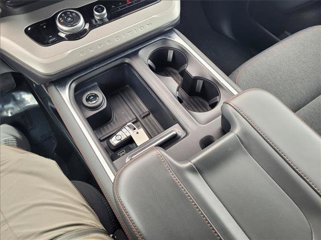 Certified 2025 Ford Expedition Max Active AWD/4WD image 25