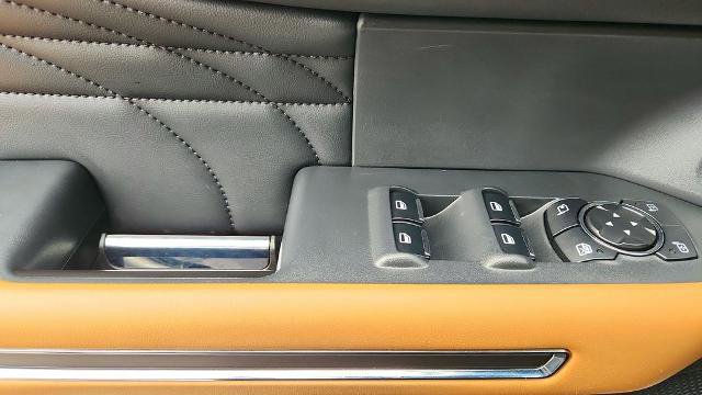 Certified 2023 Ford Expedition Platinum image 27