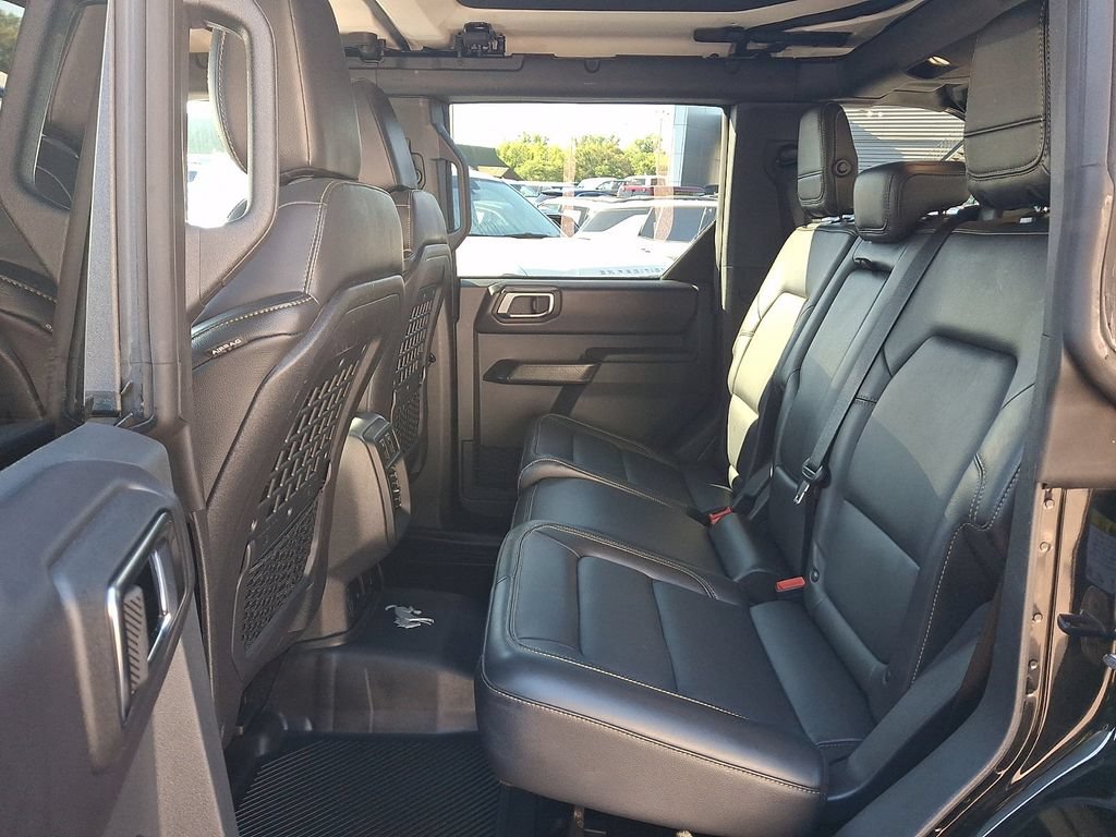 Certified 2025 Ford Bronco Badlands AWD/4WD image 10