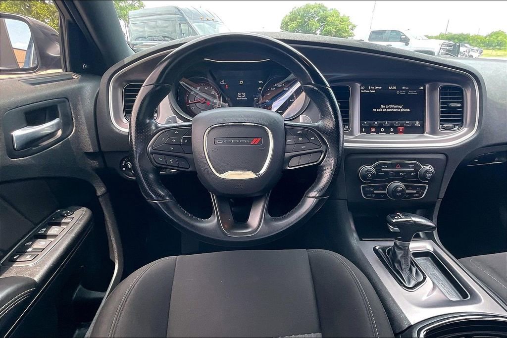 Used 2022 Dodge Charger R/T w/ Blacktop Package RWD image 8