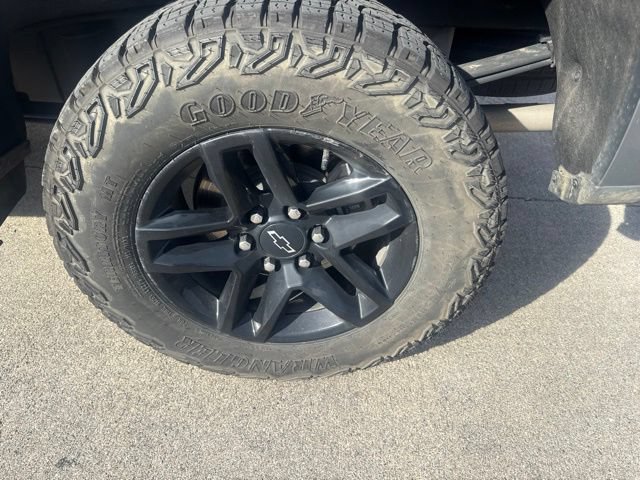 Used 2024 Chevrolet Silverado 1500 Custom Trail Boss AWD/4WD image 15