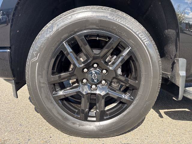 Used 2023 Chevrolet Silverado 1500 Custom w/ LPO, Dark Essentials Package AWD/4WD image 14