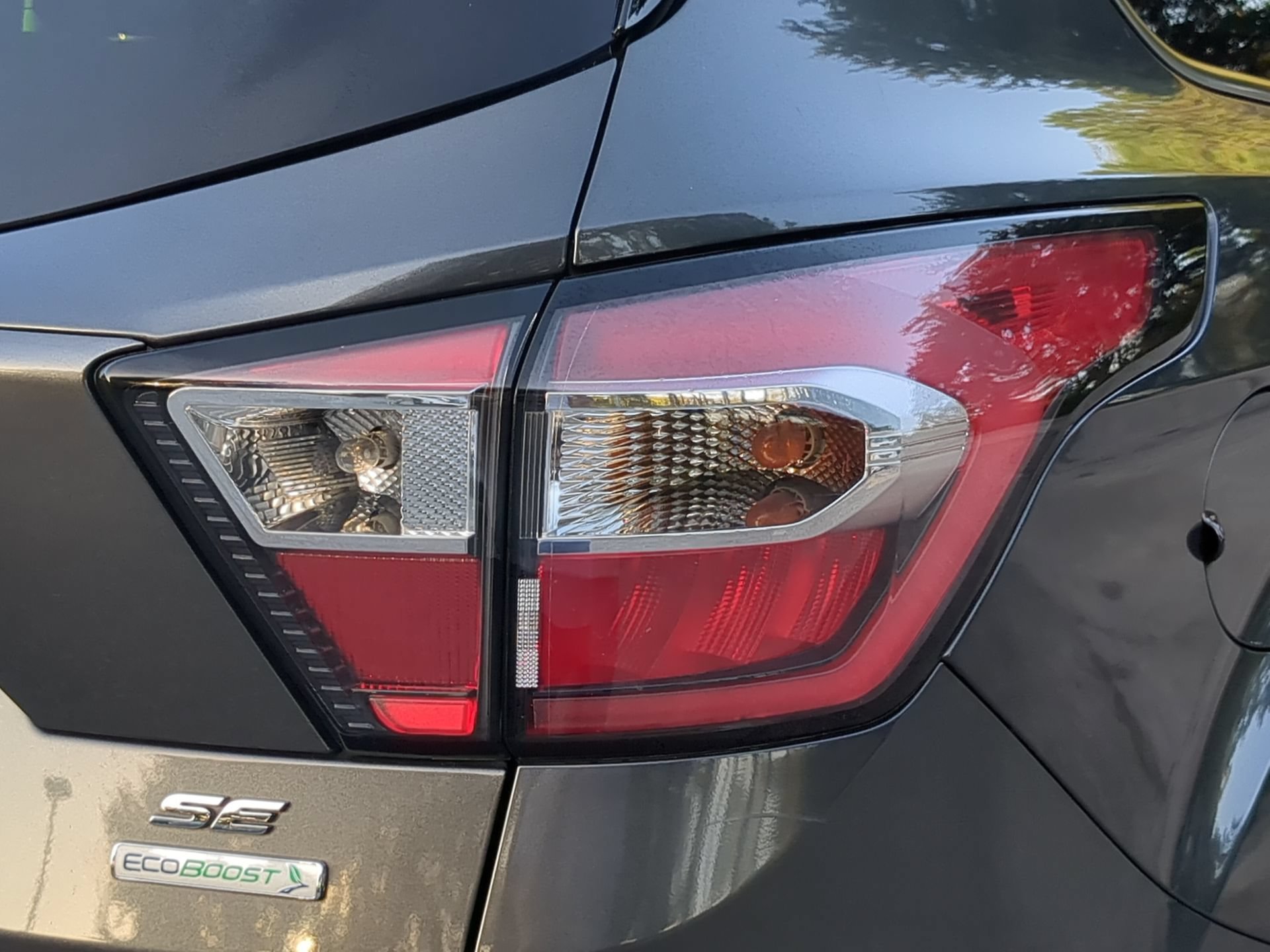 Certified 2017 Ford Escape SE w/ SE Leather Comfort Package FWD image 45