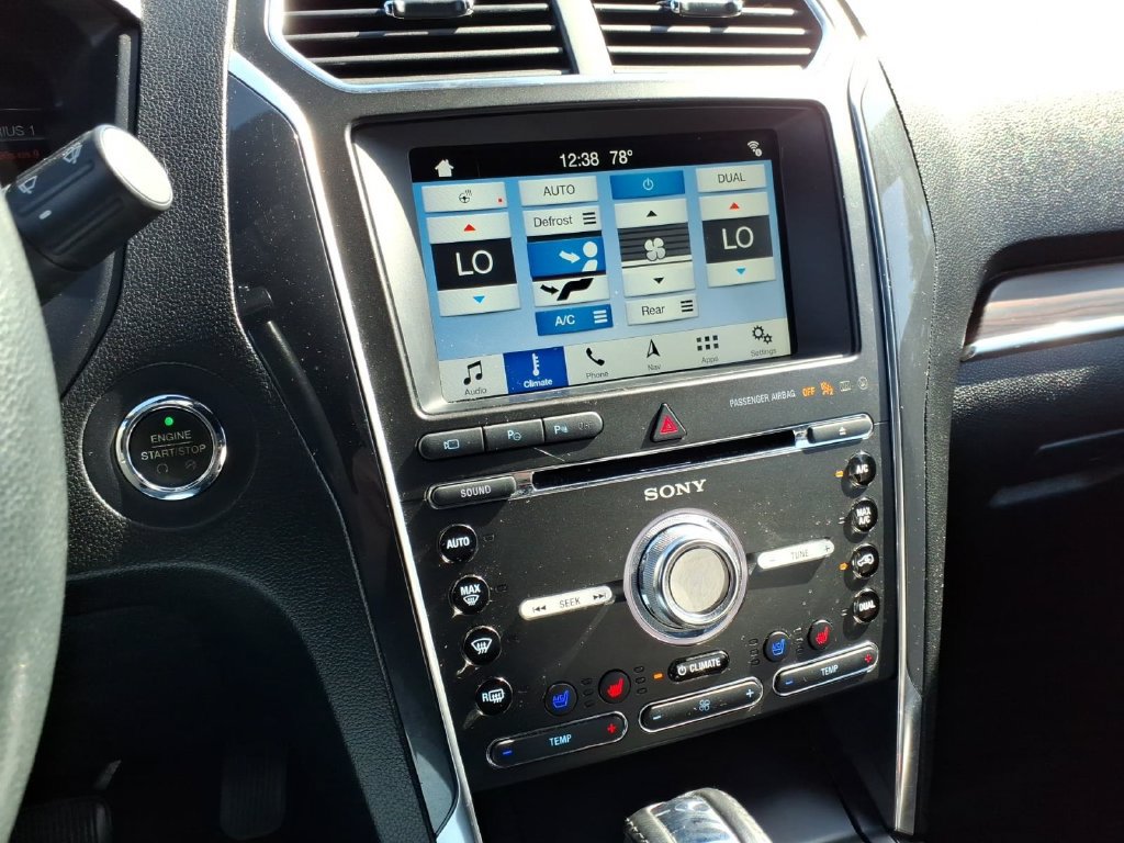 Certified 2017 Ford Explorer Limited w/ Equipment Group 301A AWD/4WD image 24