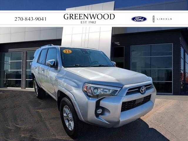 Used 2022 Toyota 4Runner SR5 image 1
