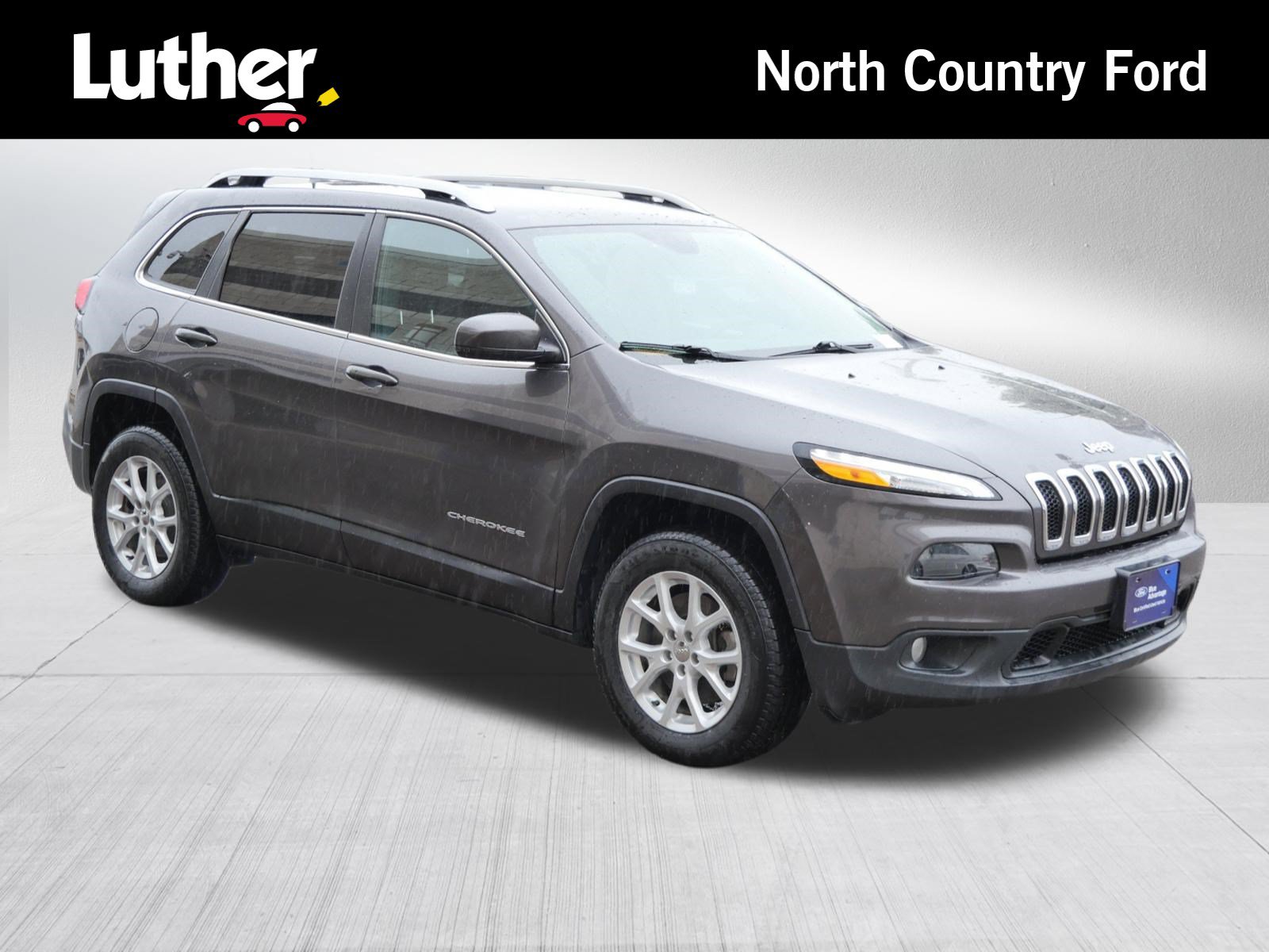 Used 2018 Jeep Cherokee Latitude Plus w/ Comfort/Convenience Group