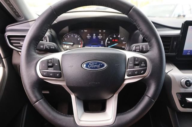 Certified 2024 Ford Explorer XLT w/ Equipment Group 202A image 12