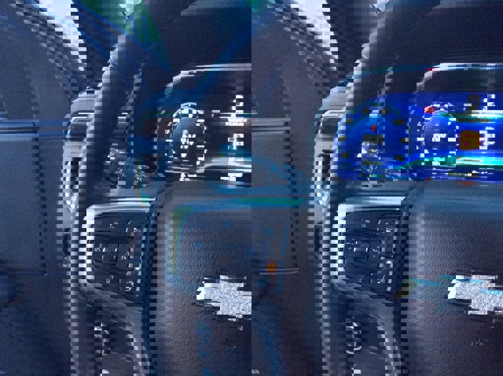 Used 2023 Chevrolet Suburban Premier image 46