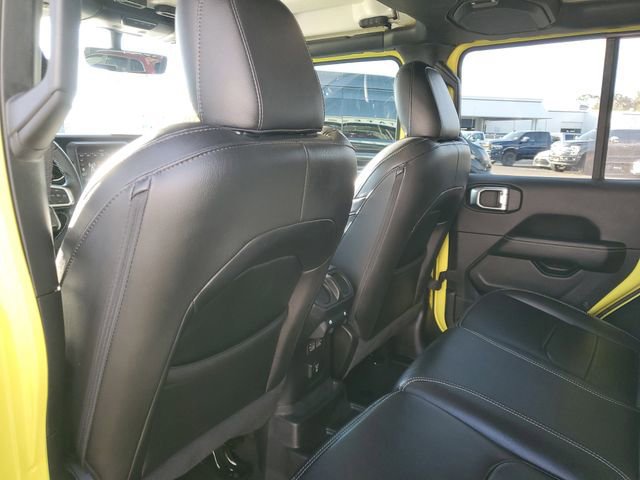 Used 2022 Jeep Wrangler Unlimited Sahara image 11