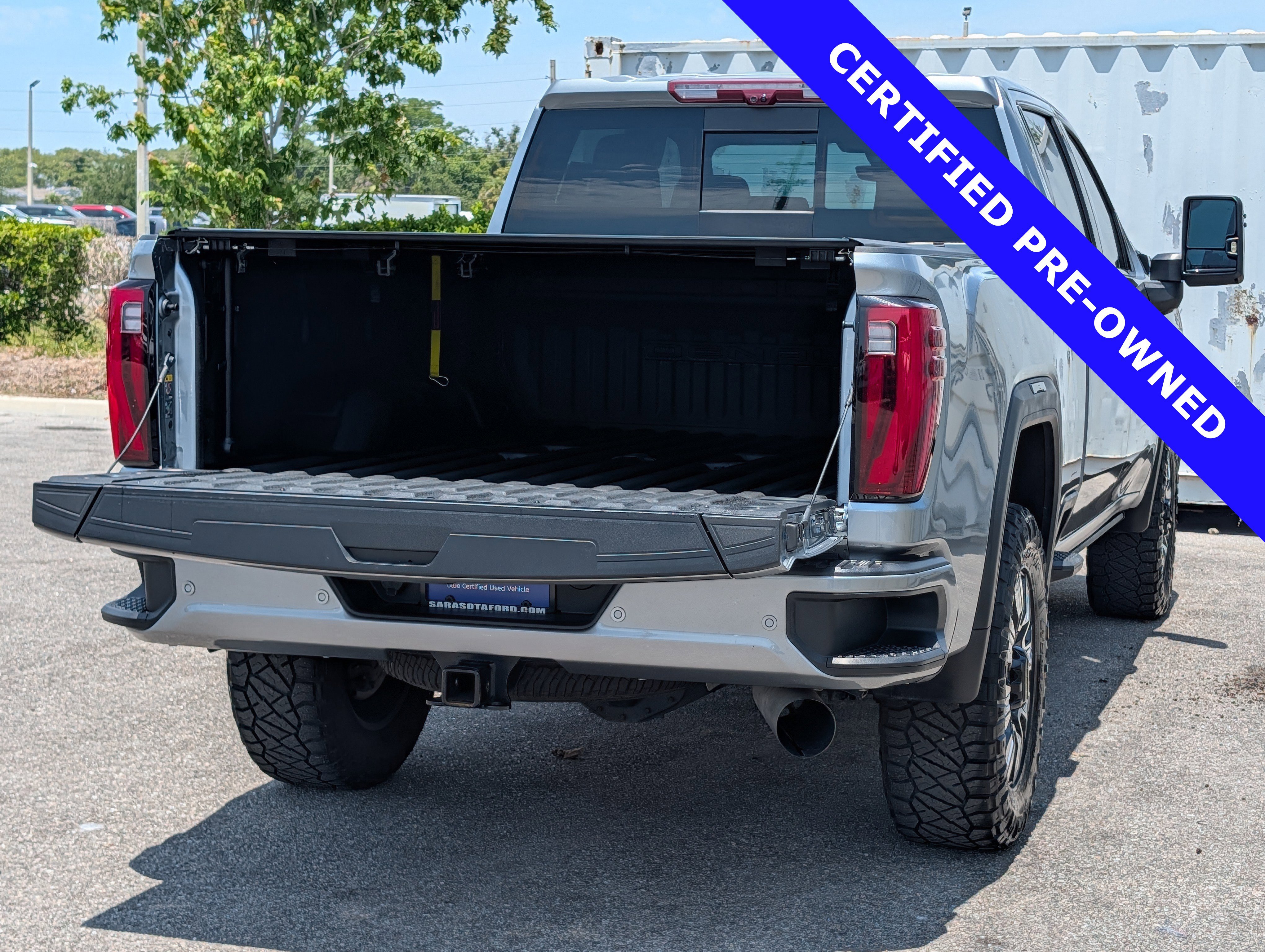 Used 2024 GMC Sierra 2500 Denali w/ Denali Reserve Package AWD/4WD image 13