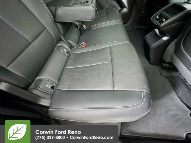 Used 2024 Cadillac Lyriq Sport AWD/4WD image 29