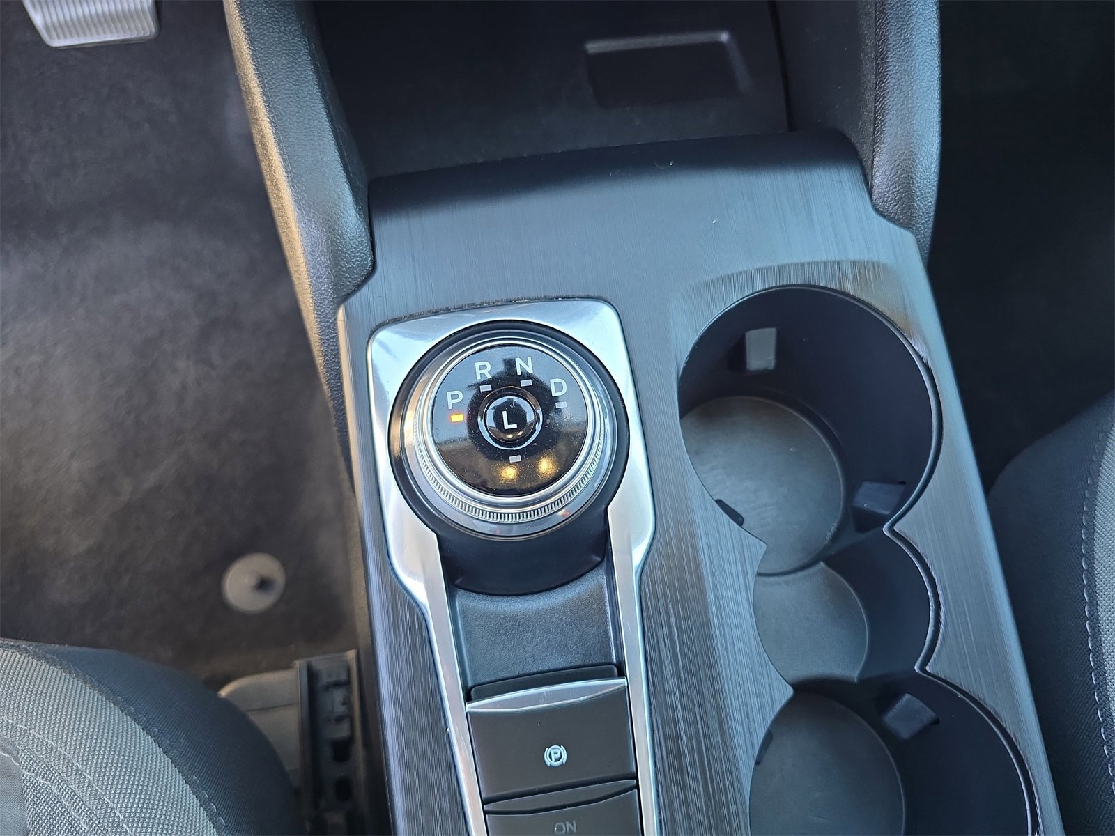 Certified 2021 Ford Escape SE w/ SE Sport Appearance Package image 20