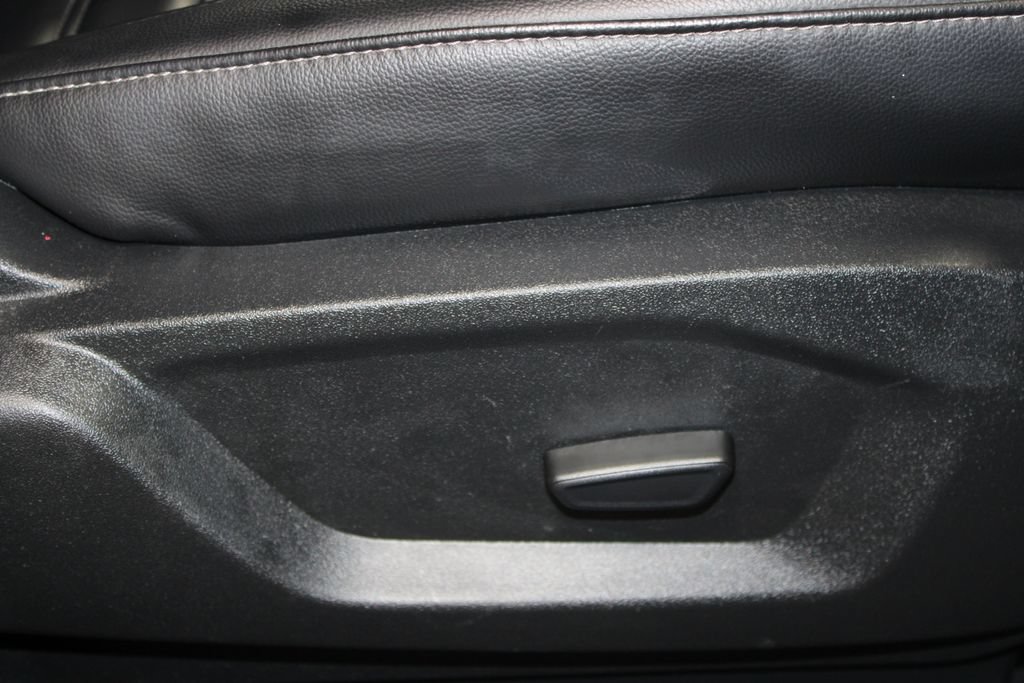 Certified 2024 Ford Edge SEL AWD/4WD image 32