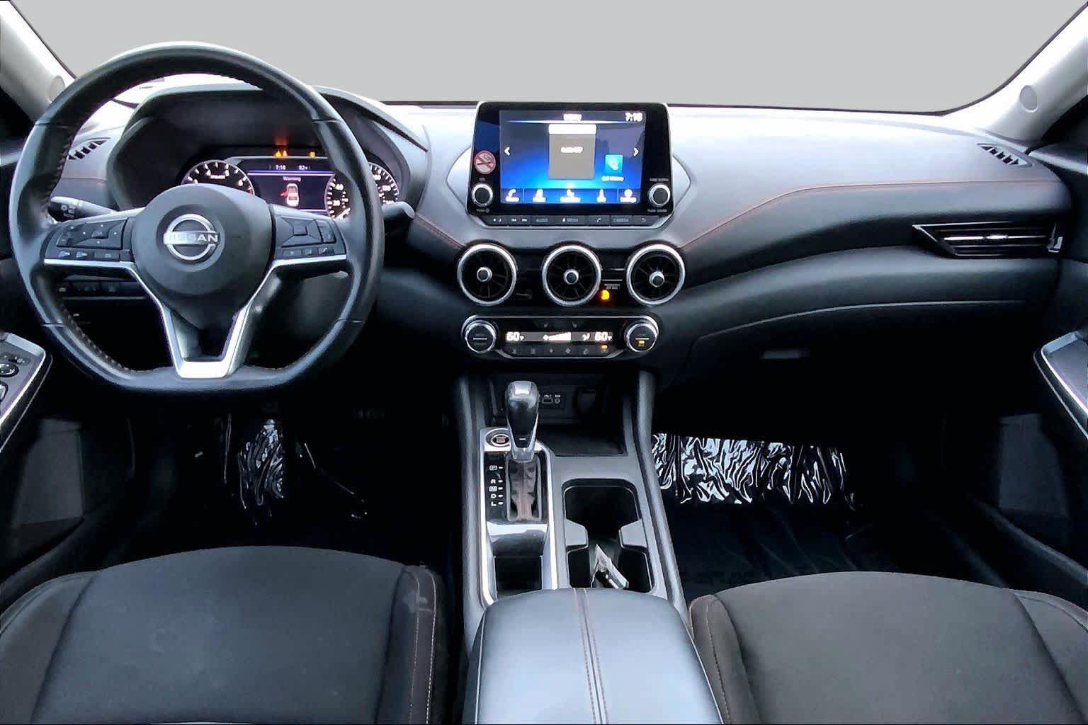 Used 2025 Nissan Sentra SR FWD image 15