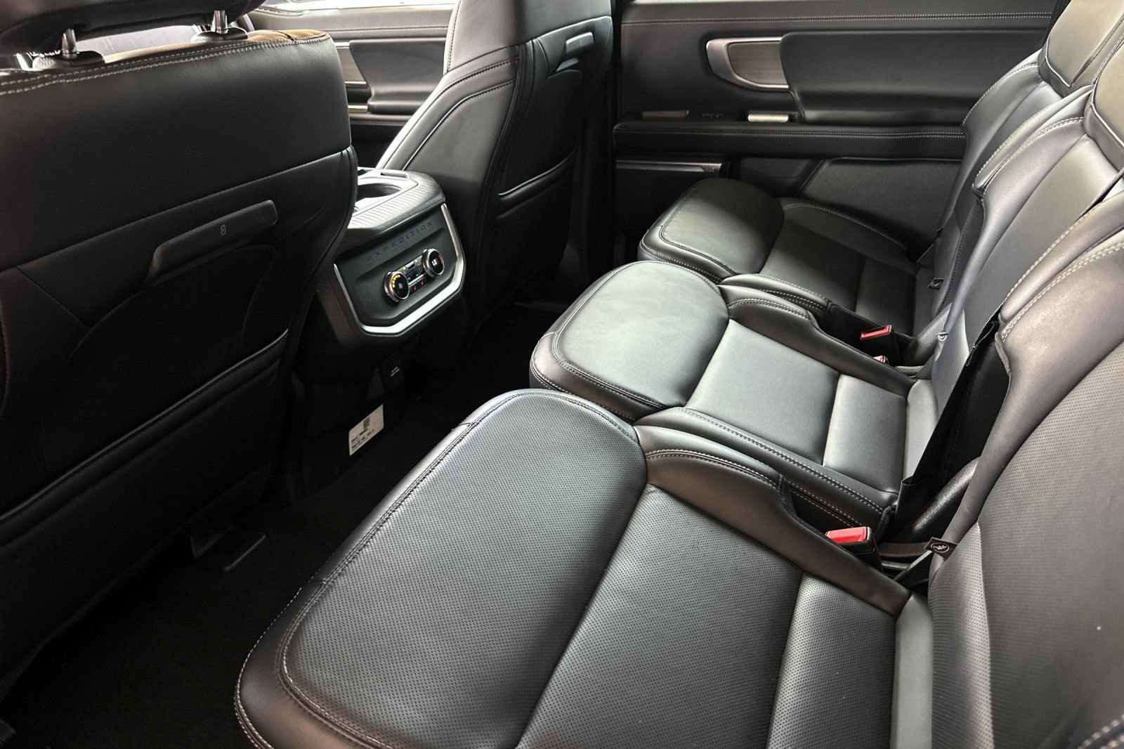 Certified 2025 Ford Expedition Max Platinum AWD/4WD image 11