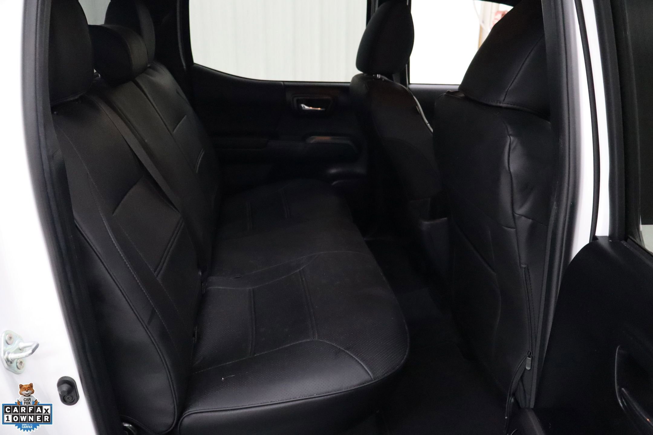 Used 2023 Toyota Tacoma TRD Off-Road w/ Technology Package image 33