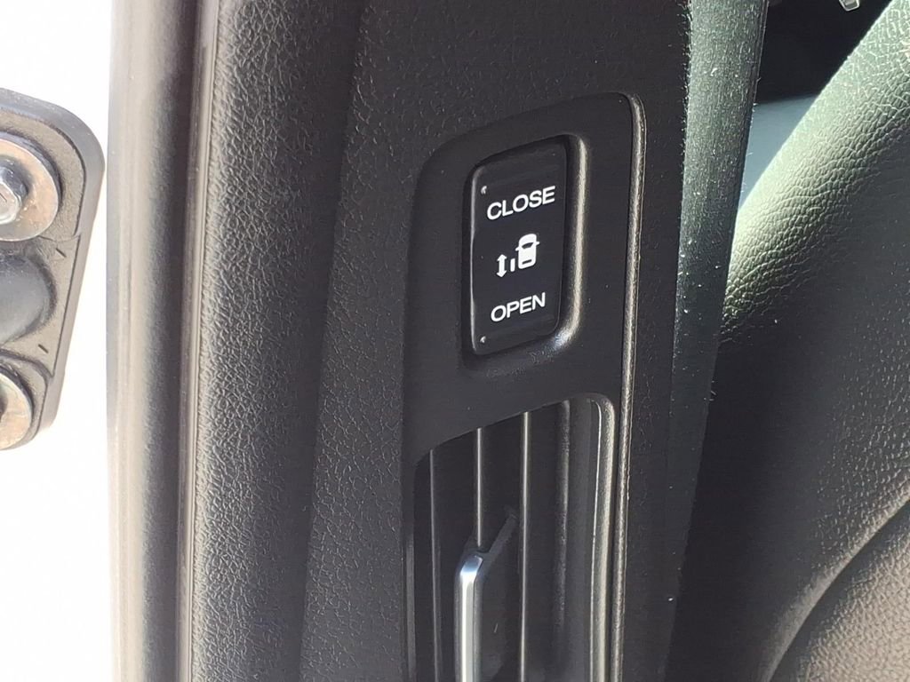 Used 2025 Honda Odyssey Sport-L image 14