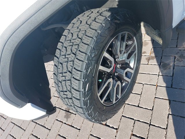 Used 2023 GMC Sierra 1500 AT4 w/ AT4 Premium Package image 30