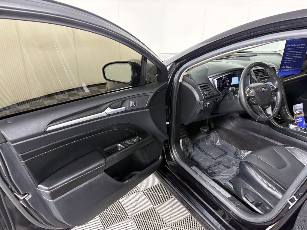 Certified 2020 Ford Fusion Titanium image 12