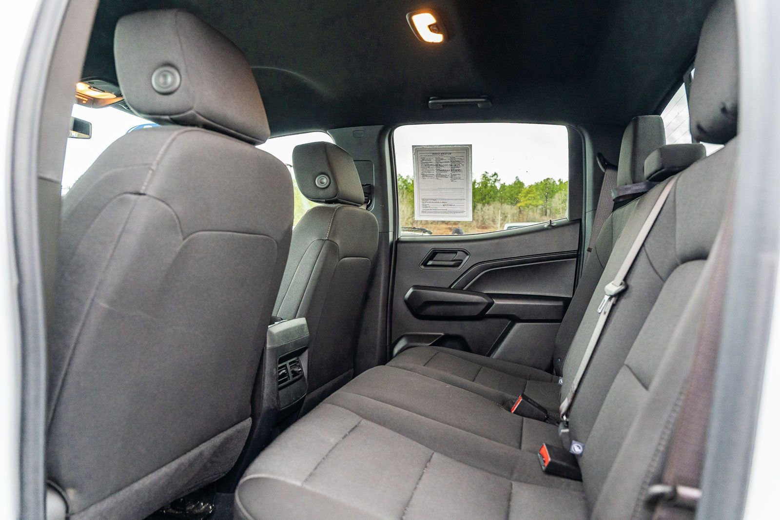 Used 2024 Chevrolet Colorado Trail Boss w/ Technology Package image 19