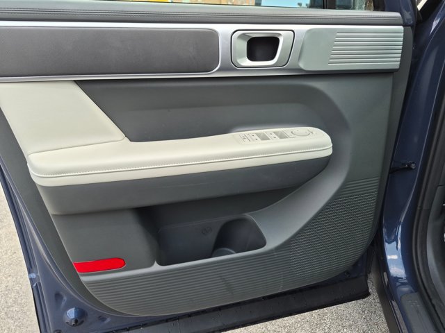 Used 2026 Hyundai Santa Fe SEL FWD image 13