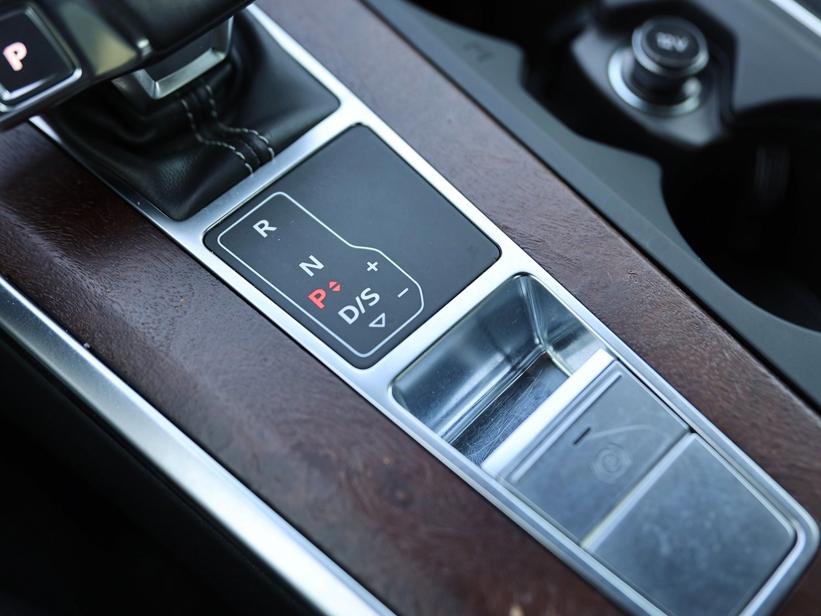 Used 2020 Audi A6 2.0T Premium w/ Sport Package image 30