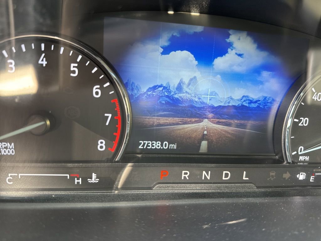 Certified 2023 Ford Explorer XLT RWD image 4