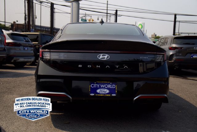 Used 2025 Hyundai Sonata SEL FWD image 4