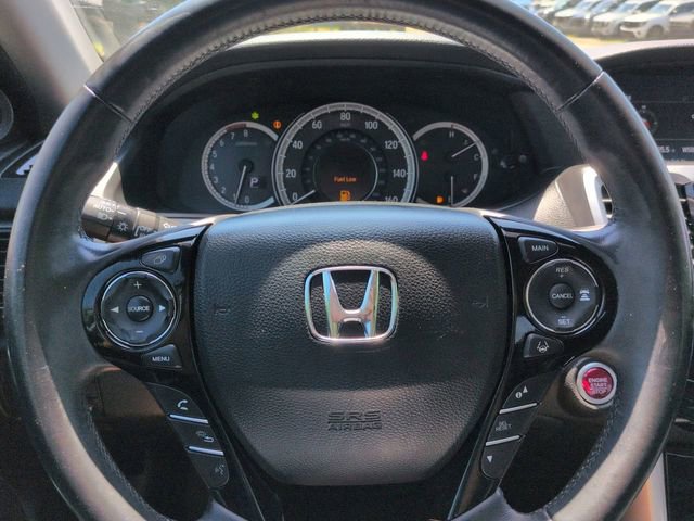Used 2017 Honda Accord Touring image 34