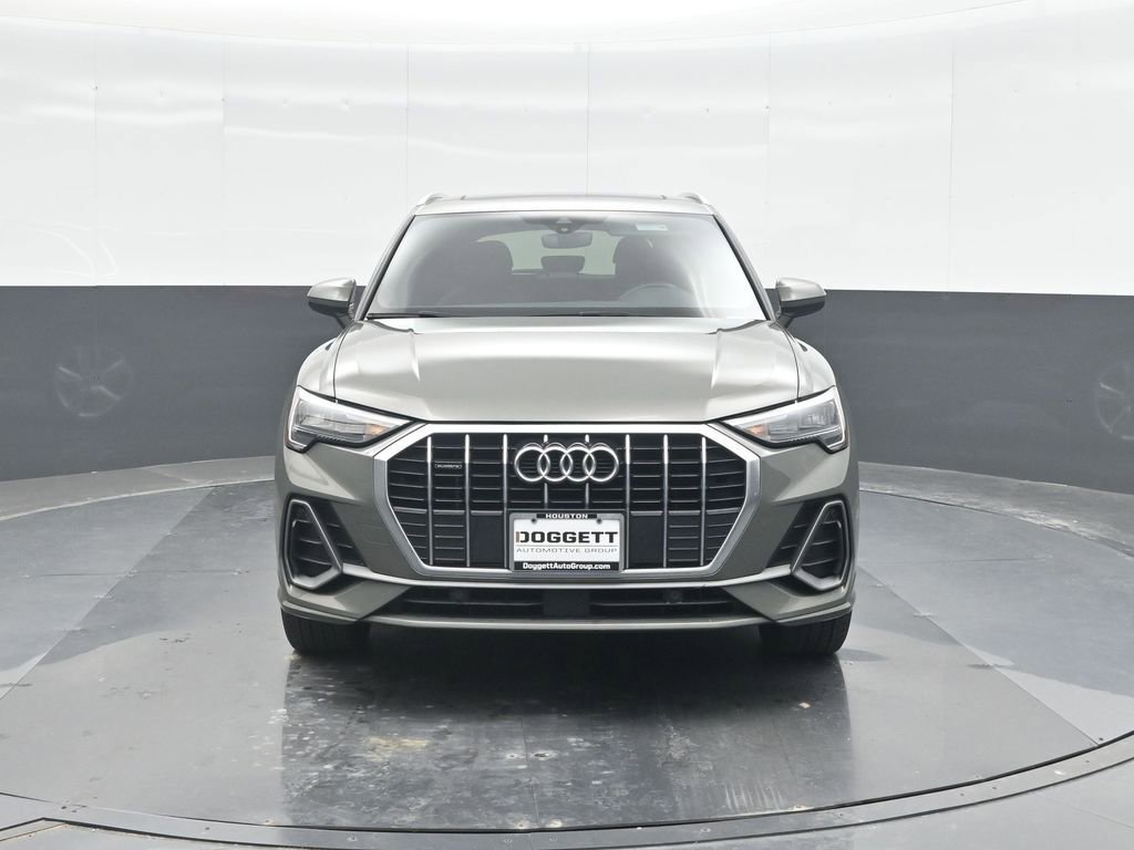 Used 2021 Audi Q3 2.0T Premium w/ Convenience Package AWD/4WD image 5