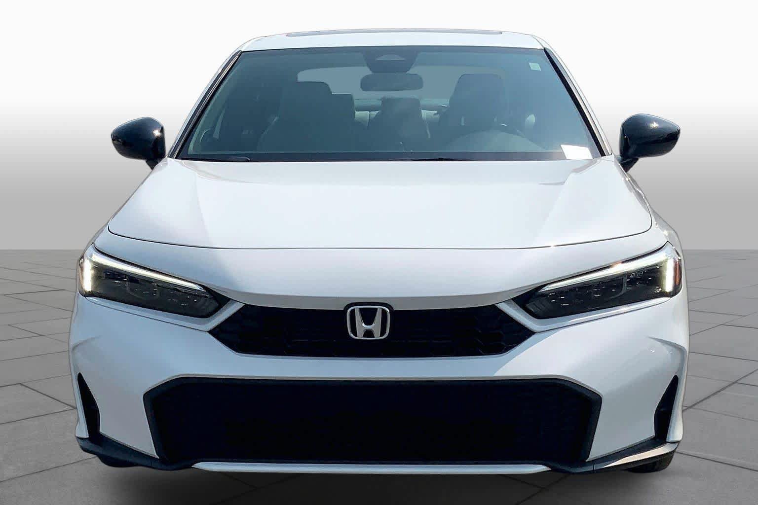 Used 2025 Honda Civic Sport image 4